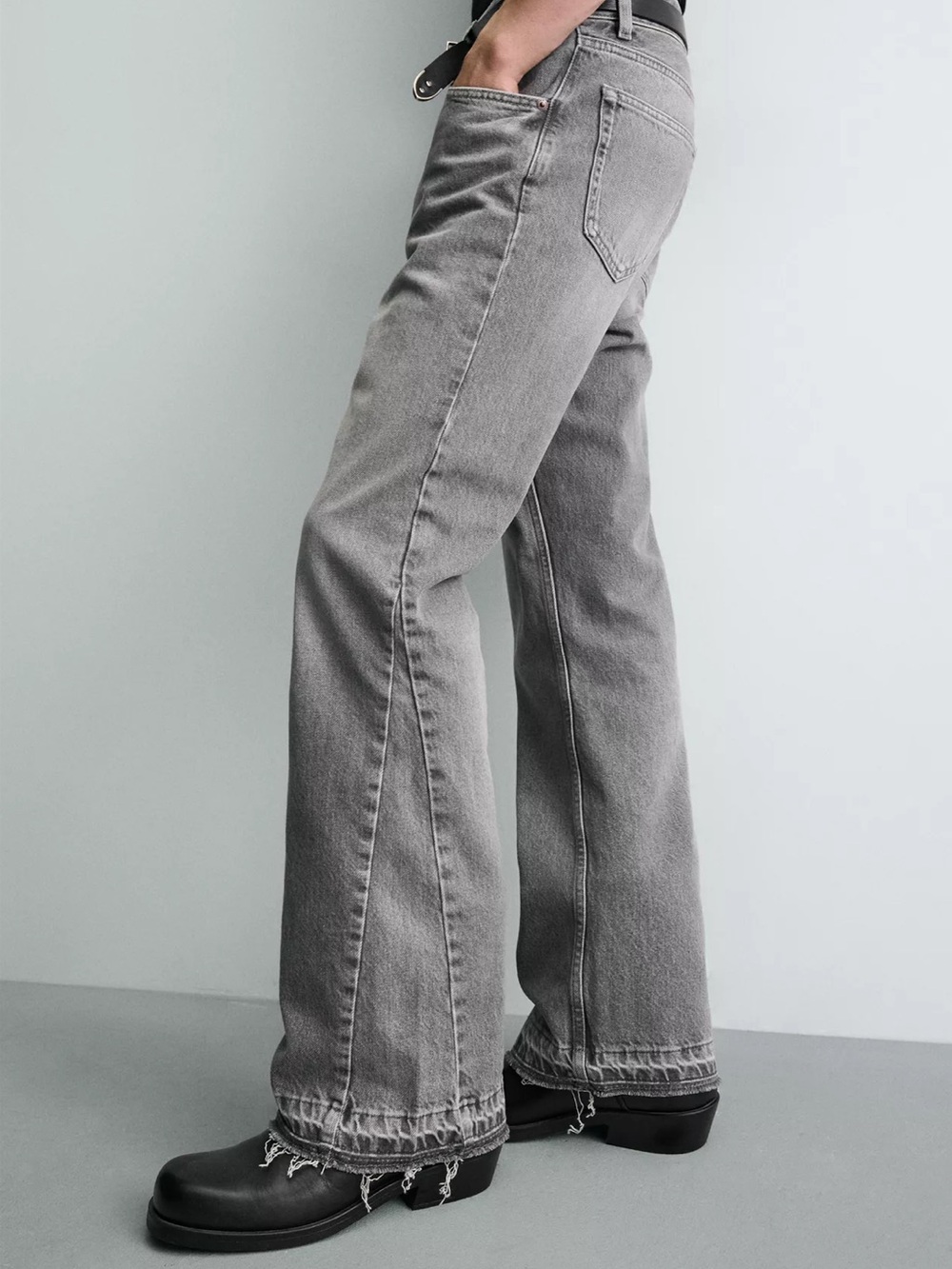 Zara Men's Black-Grey flare ( loose fit) - Picture 8 of 8